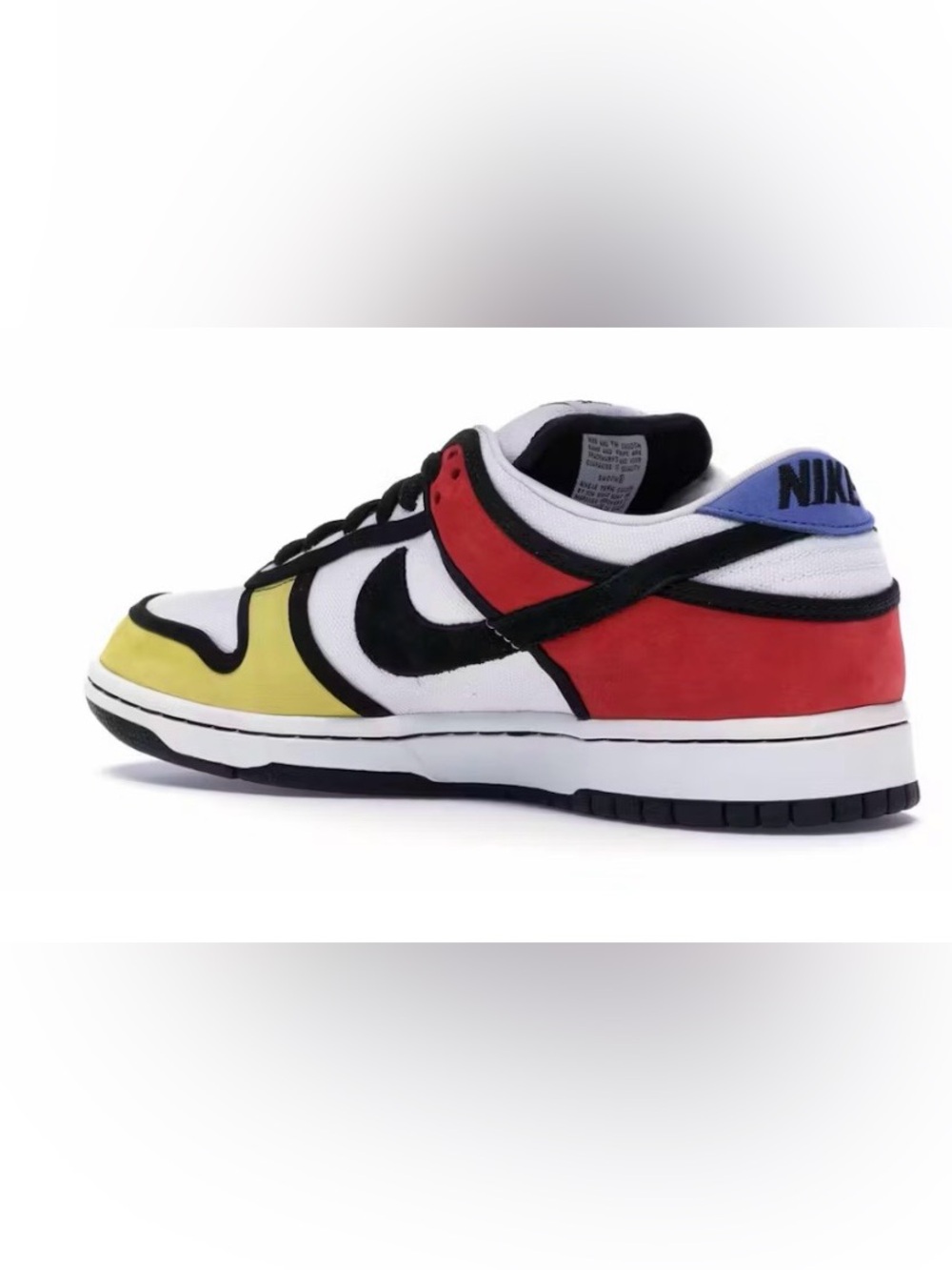 Nike SB dunk Low-Top Sneaker in Red, Yellow, Black